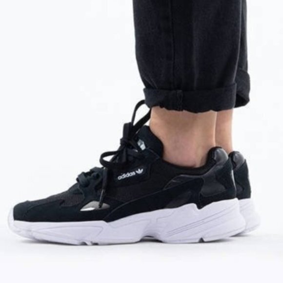 Adidas Falcon Sneakers In Core Black/Cloud White Size 9 - Picture 3 of 7
